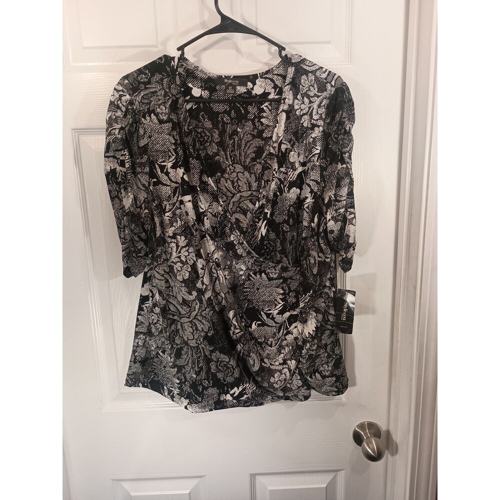 Style & Co Woman Top Plus Size 2X Black And White Floral
